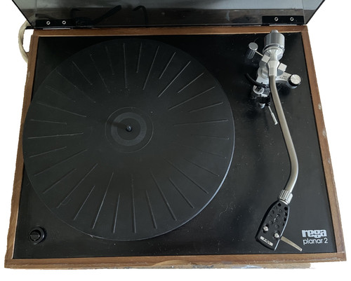 Rega planar turntable - turntable, with