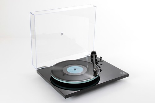 Rega planar turntable w nd3 - 2,